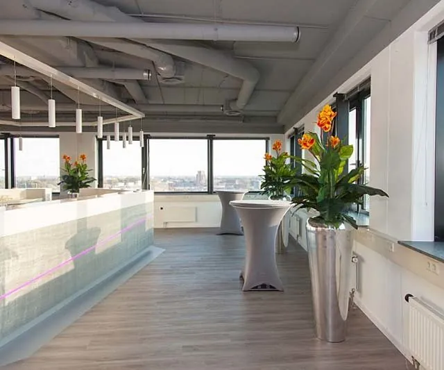 Bar in Techtower