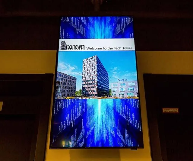 TV schermen in Techtower